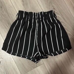 Black and White striped shorts. high waisted.